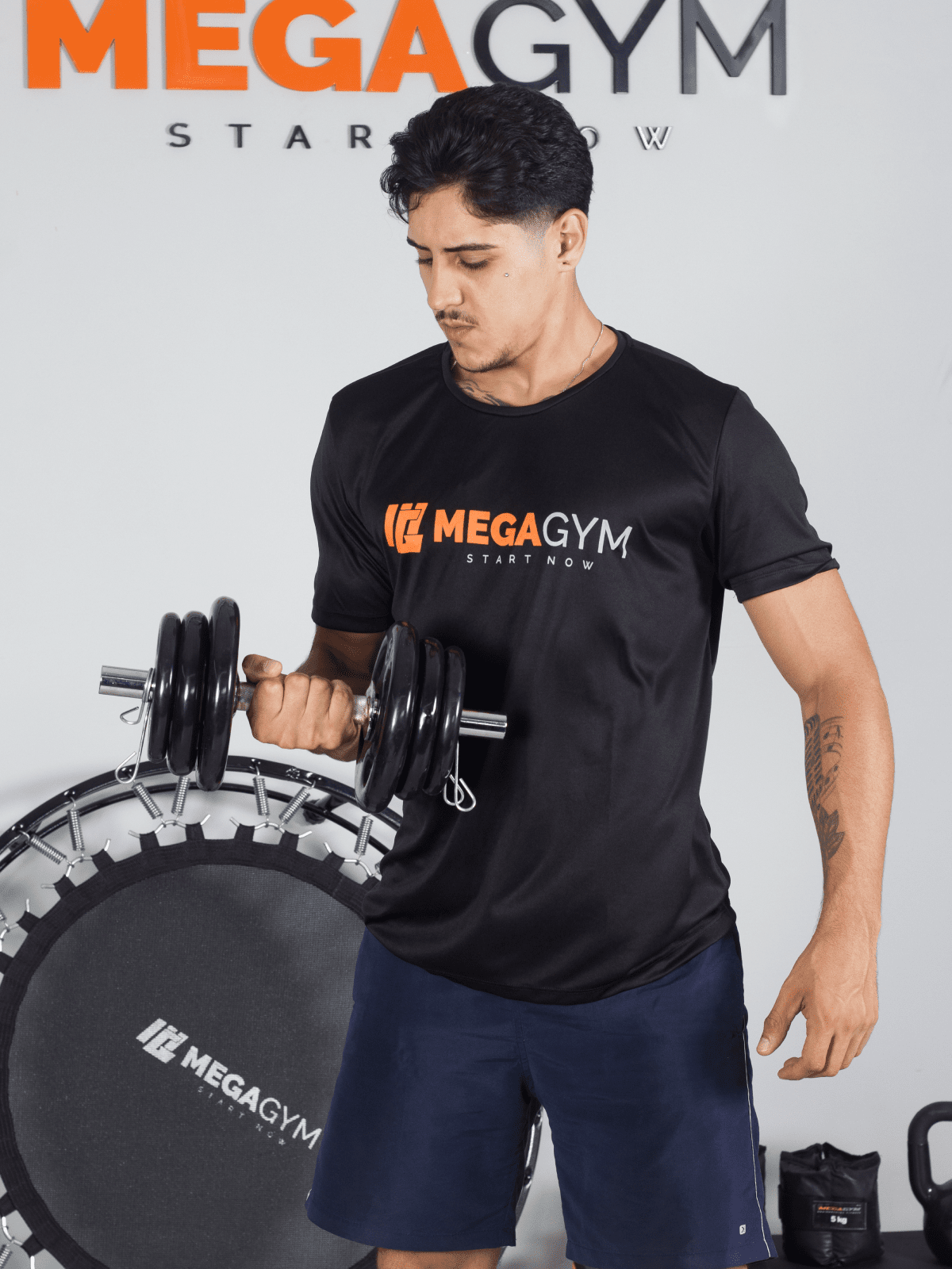 Kit Treino Barras e Halteres Maciços + Suporte + 60Kg Anilhas - Imagem 4